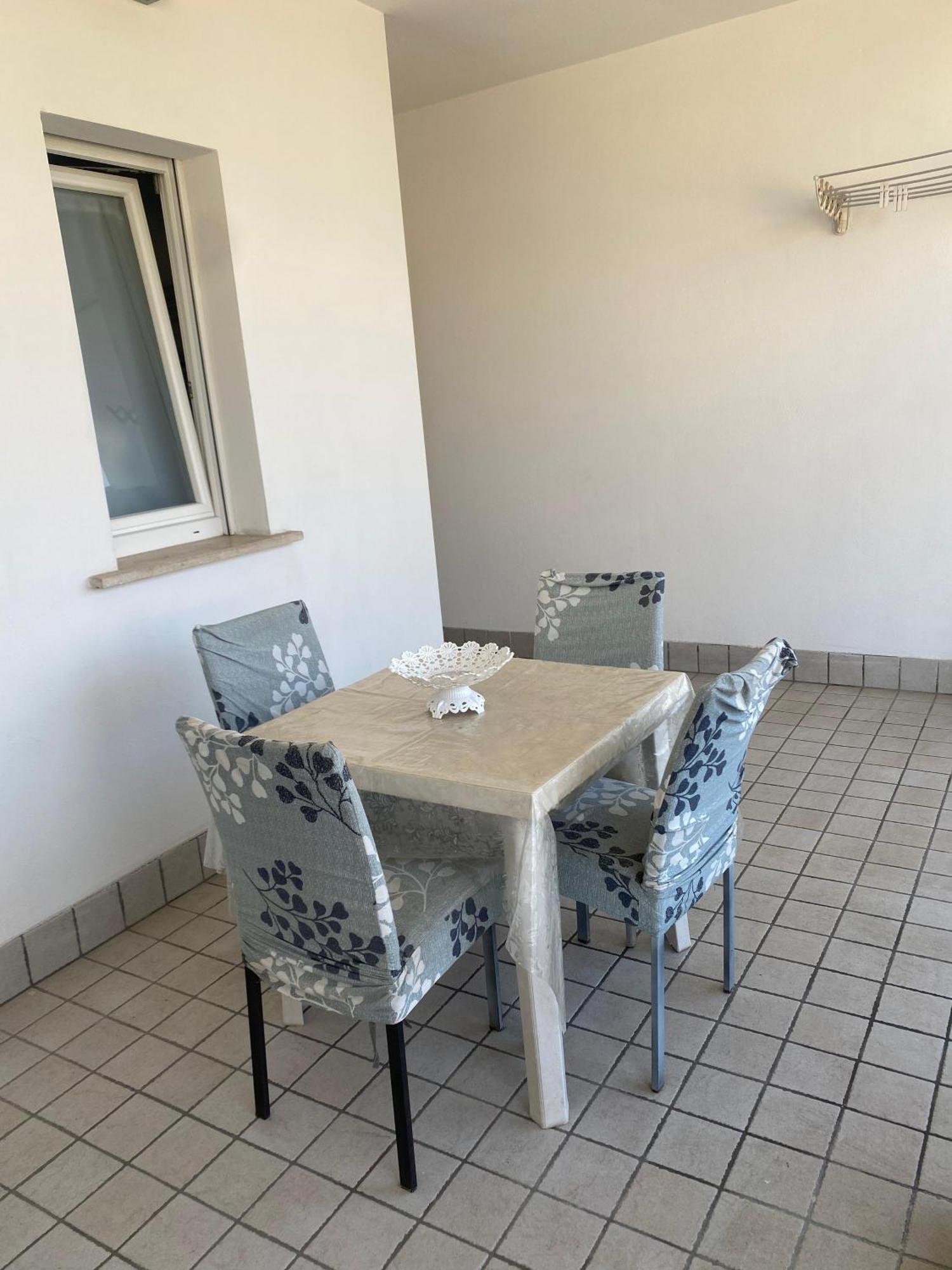 Domusbea Lägenhet Fiumicino Exteriör bild