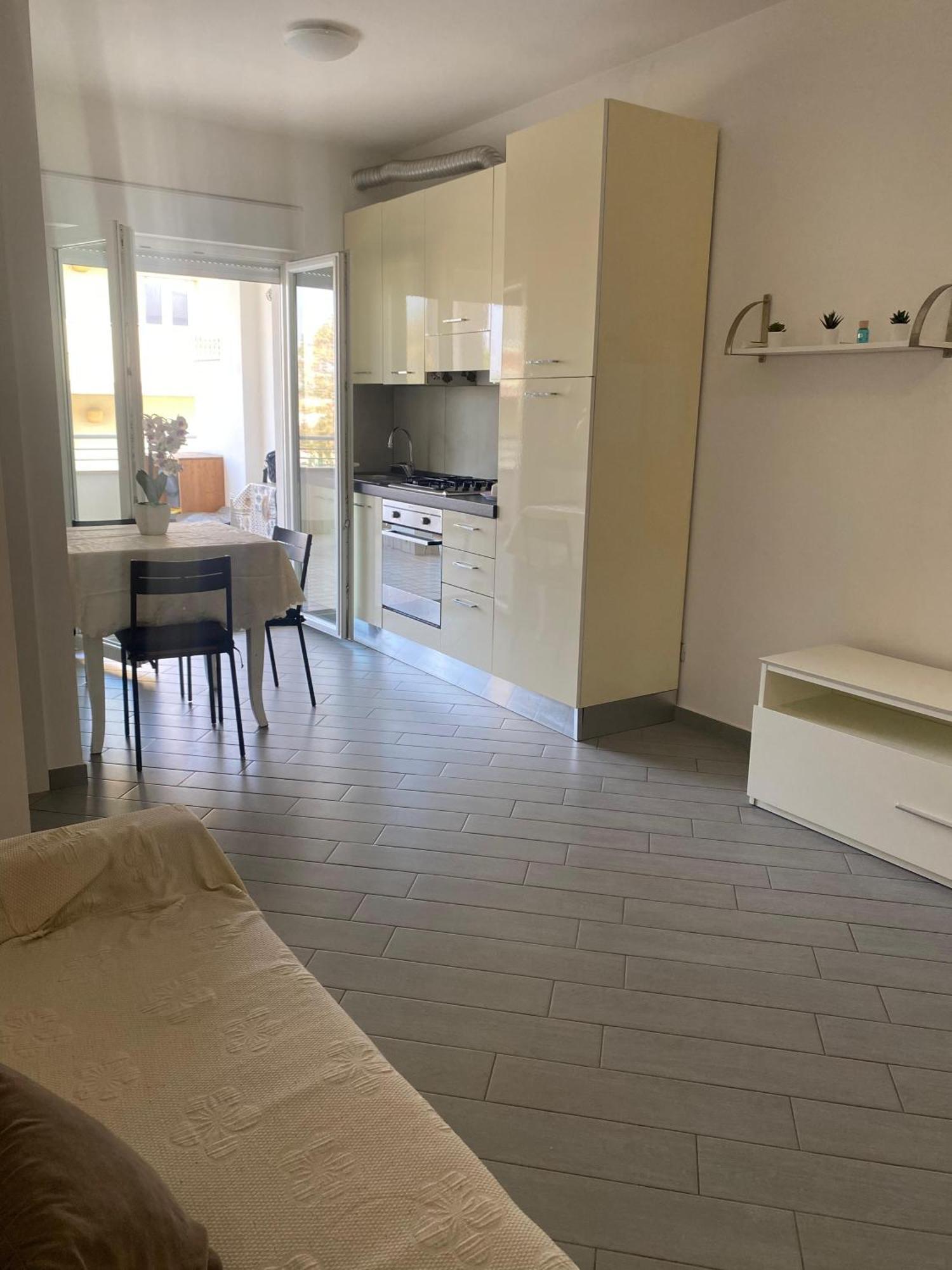 Domusbea Lägenhet Fiumicino Exteriör bild